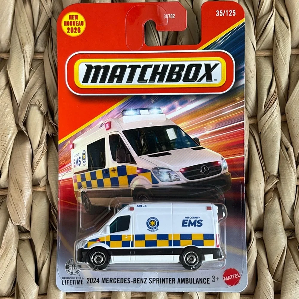 Matchbox 2024 Mercedes-Benz Sprinter EMS Ambulance White Diecast New 2016